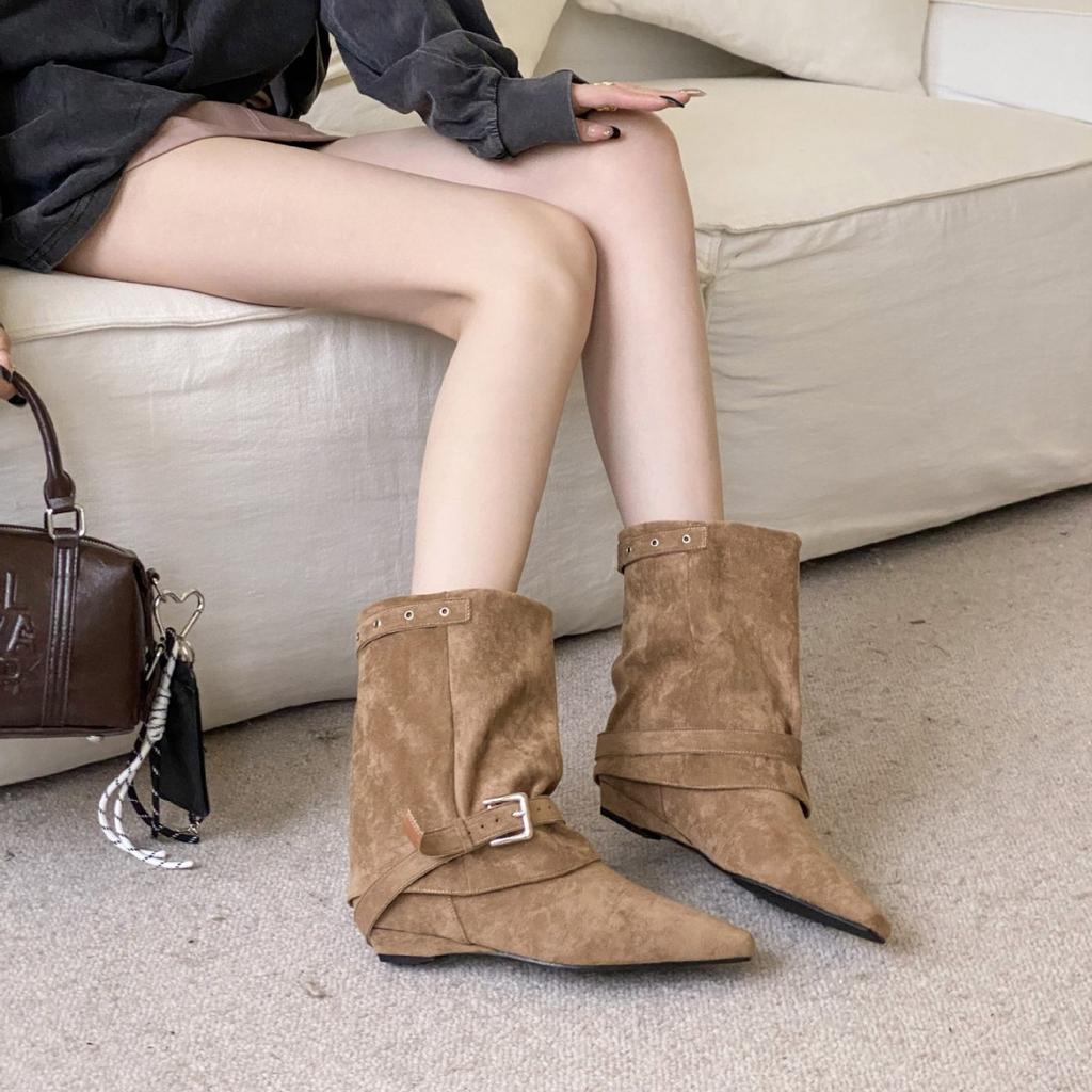 2025 Autumn and Winter New Suede European and American Small Square Head Thick Heel Short Heel Temperament French Fashion Sexy Beautiful Women S