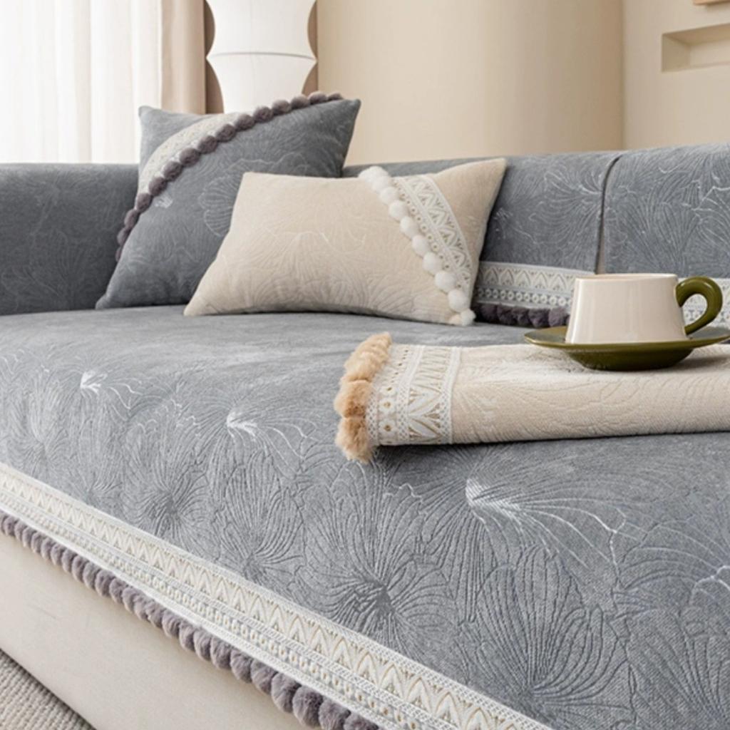 French Entry Lux Sofa Cushion Four Seasons Universal Cover Cloth Leather Sofa Cover Non-Slip Lace Cushion