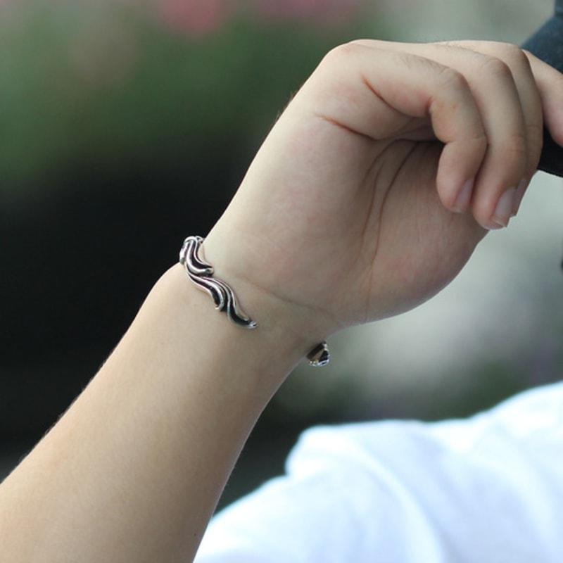 SHOVEOFF SVB-193 Rough Wave Men's Bangle Bracelet