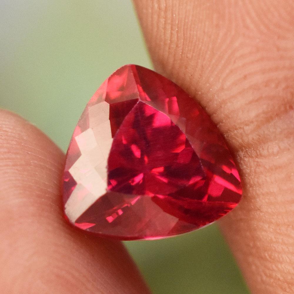 5 Ct BEAUTIFUL Trillion Shape Natural Red Ruby Loose Gemstone