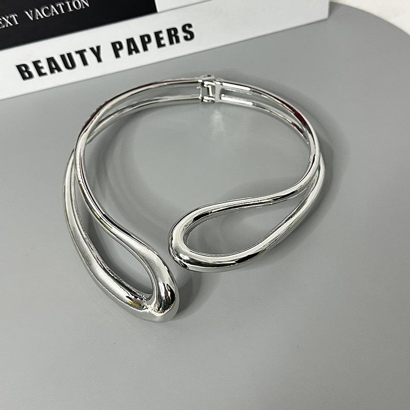 

Tooxika Vintage Light Luxury Personalised Geometric Double Wire Open Spring Collar Exaggerated Runway Accessories серебряный