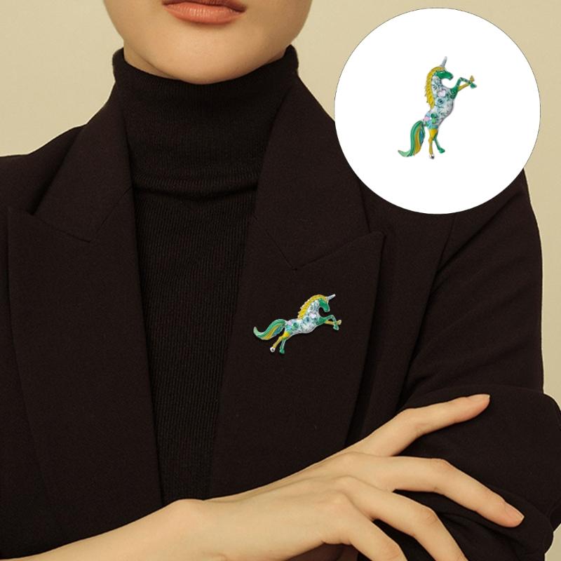Vintage Horse Brooch Retro Fantasy Design Alloy Construction Vibrant Color Fashion Accessory Gift For Enthusiasts
