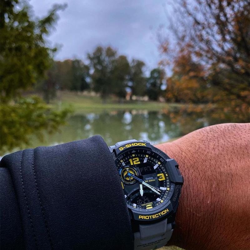Casio G Shock Series 200m Waterproof Quartz Movement Resin Strap Japanese and Korean Watch 50.852.1mm Men's Watch Black Dial GA-1000-8A