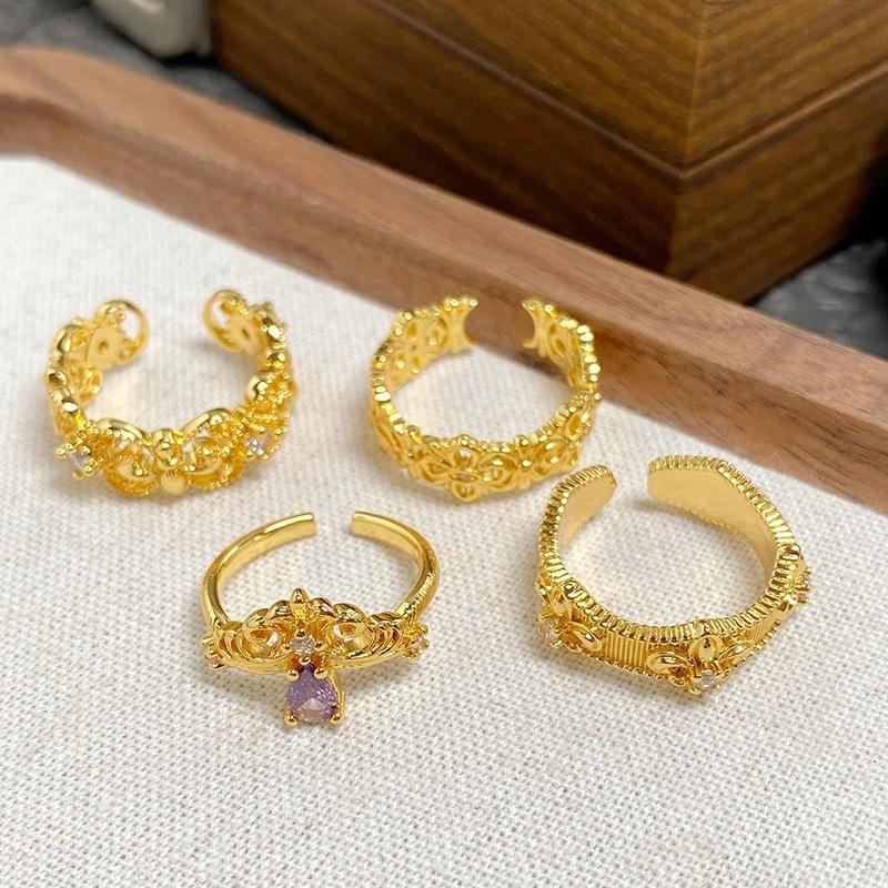 [Jinyun Flower] Medieval Vintage Iris Zir*****Pen Ring Niche High-End Sense Stacked Ring