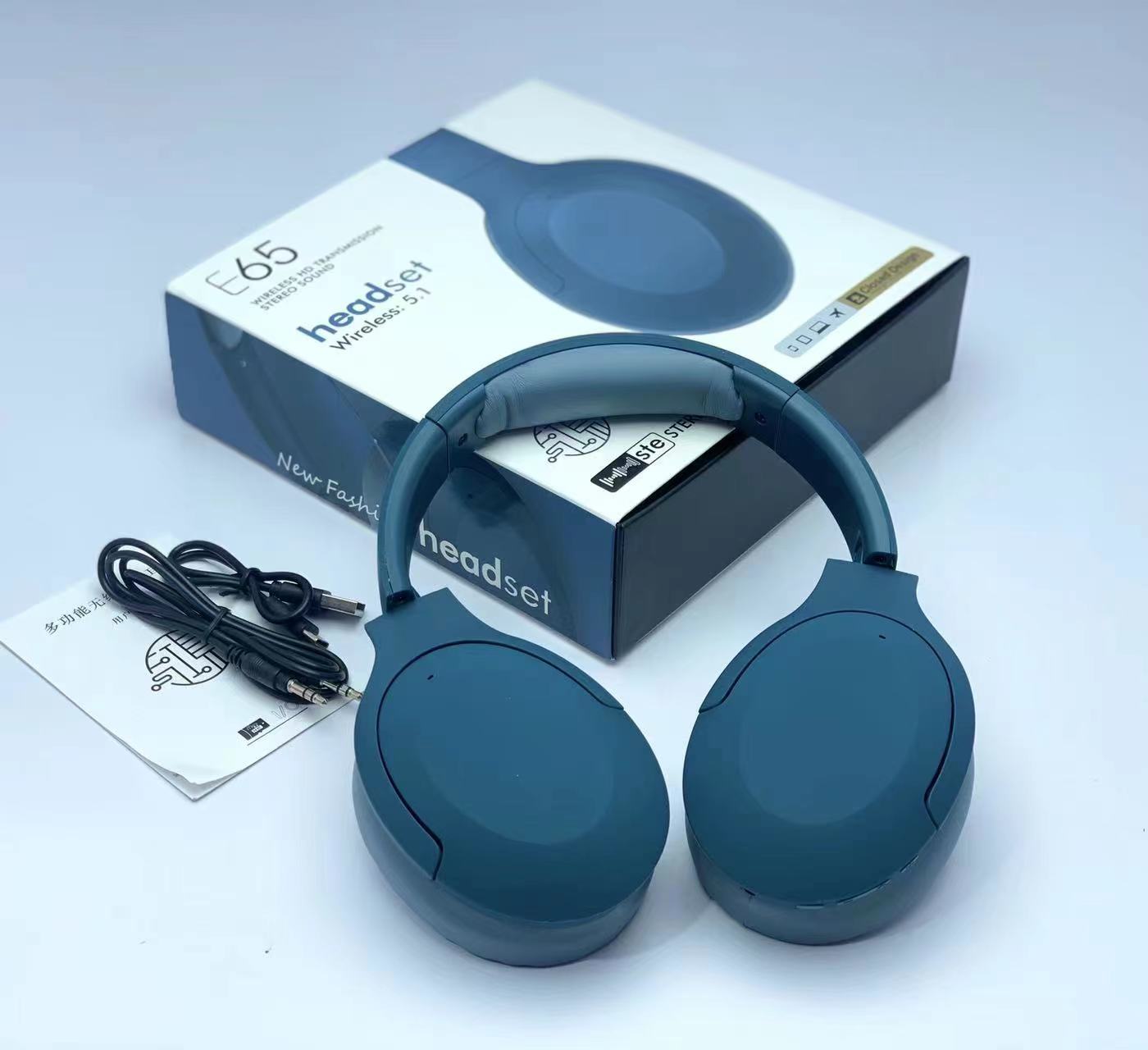 

Гарнитура беспроводная Bluetooth 5.0 музыкальная гарнитура черная технология стерео наушники стерео тяжелый бас синий