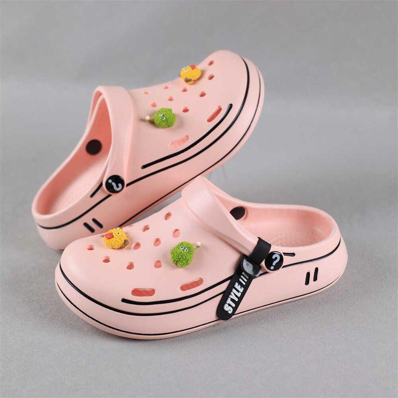 

Дырявые туфли для малышей, летняя верхняя одежда для мальчиков и девочек, новинка 2024 года, толстая подошва, увеличенные пляжные тапочки, медсестра, закрытый носок, полуподдержка, двойное использование Pink [101]] 37-38