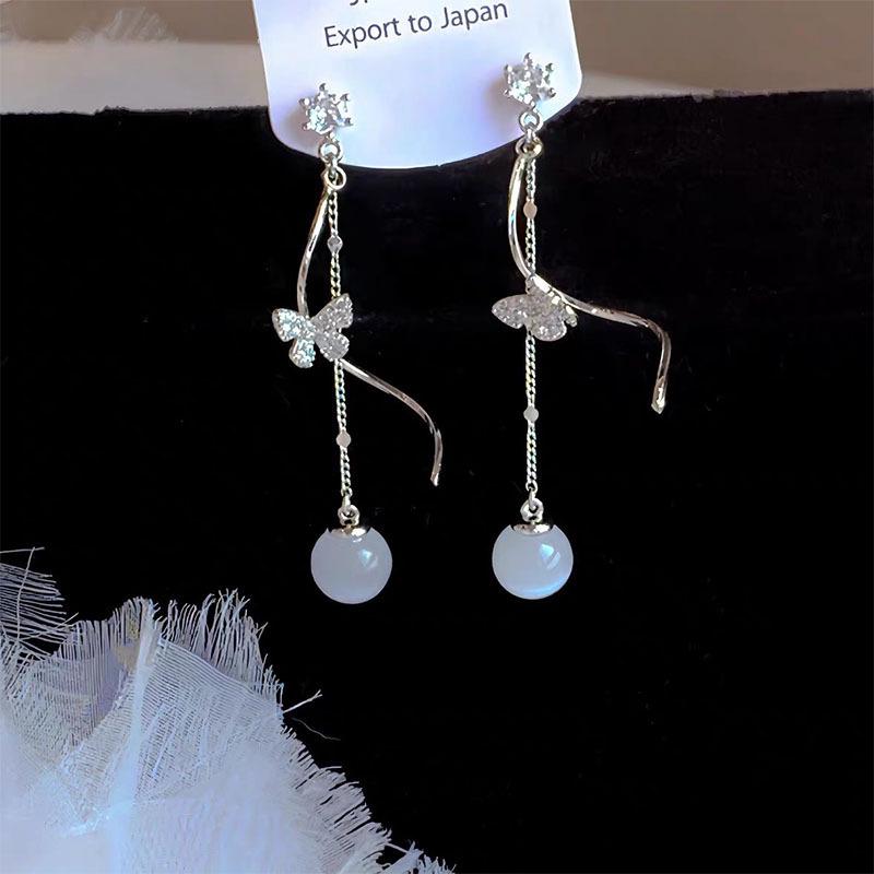 Elegant Korean Zircon Butterfly Tassel Earrings with Cat s Eye Stone - Gentle, High-End Style