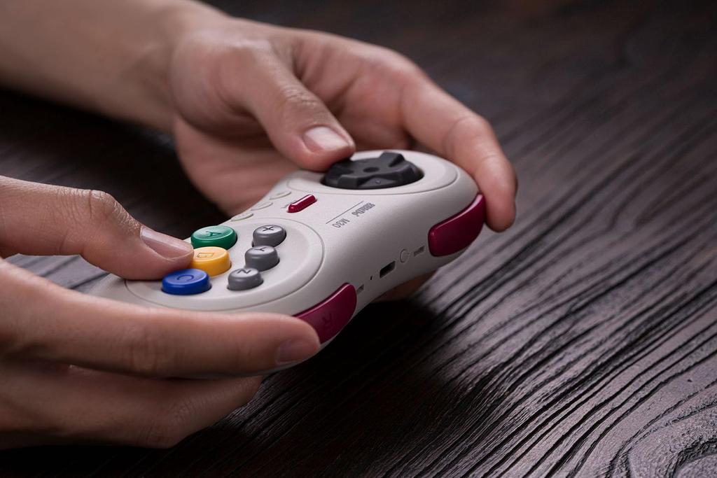 8Bitdo M30 Bluetooth Gaming Controller, 6-Button Gamepad for NS Switch/Switch 2, Windows, Android, macOS, Steam, and Respberry Pi (White)