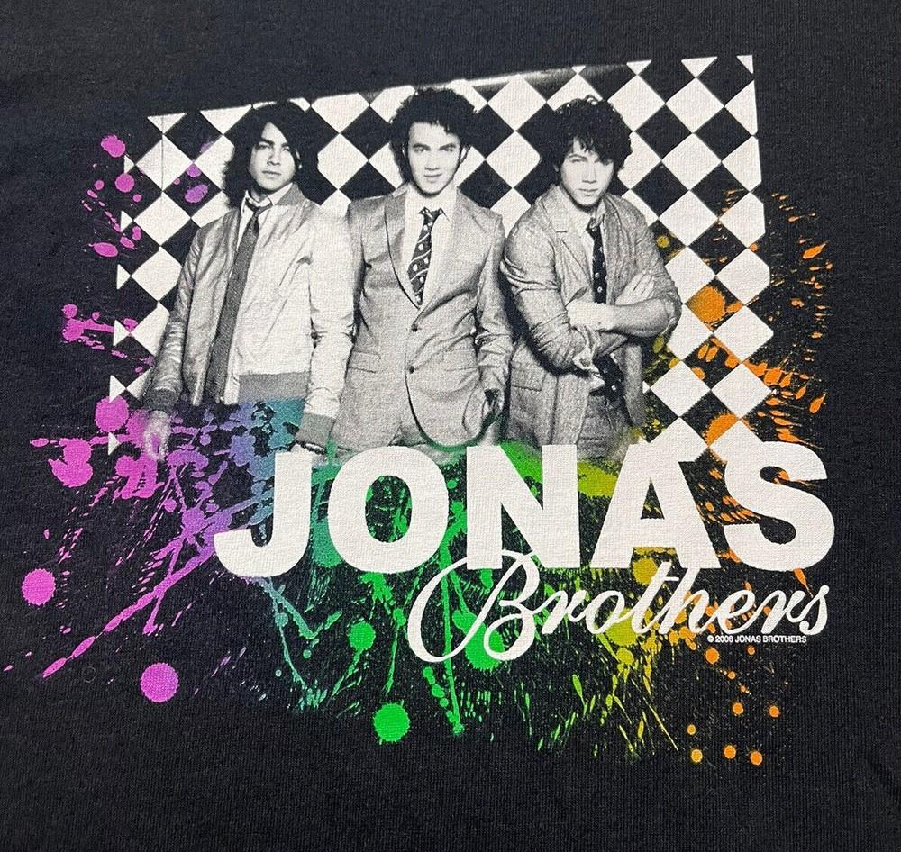 

The Jonas Brothers Concert Shirt Classic Black Unisex S5XL Unisex T-Shirt L