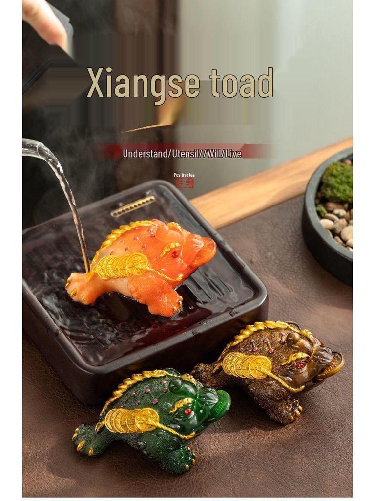 2024 Color-Changing Golden Toad Tea Pet - Elegant Wealth-Attracting Tea Table Accessory