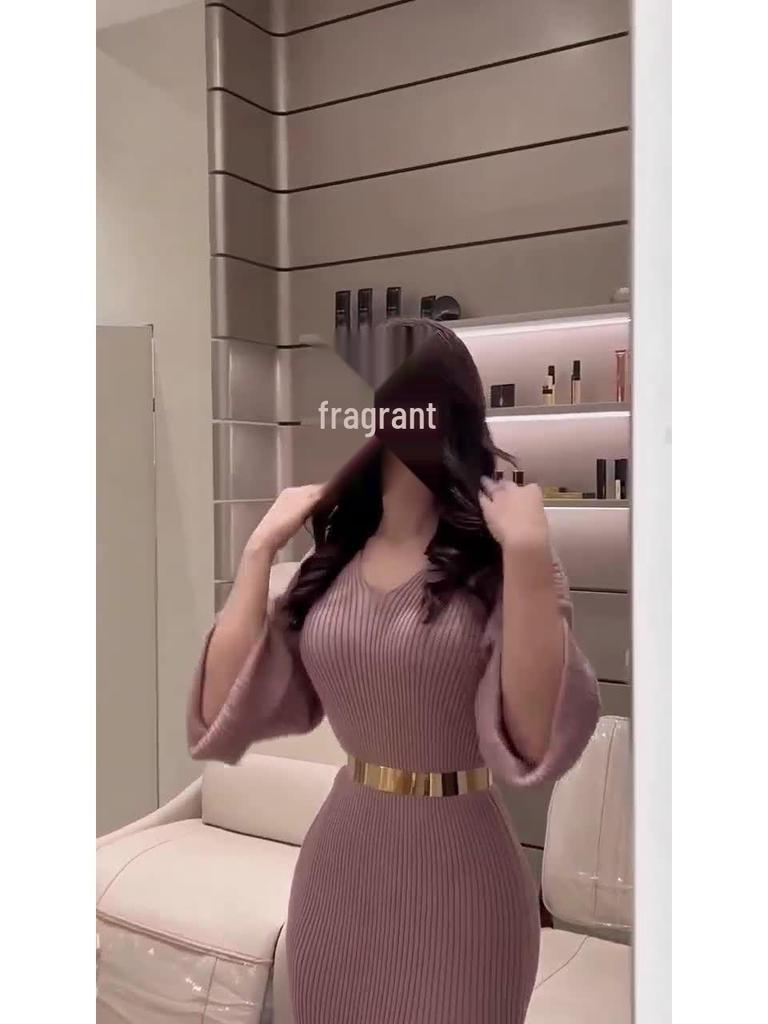 2024 Herbst/Winter Schlankes V-Ausschnitt Strickkleid - Neuer Modischer Intellektueller Stil