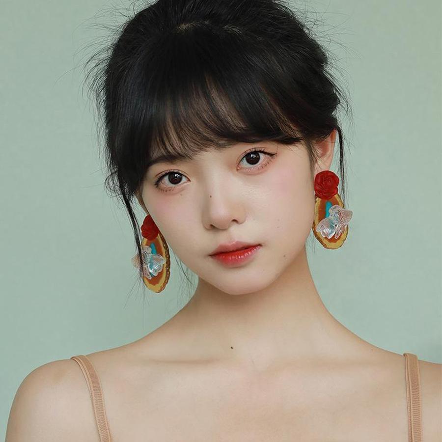 Silver Needle Transparent Goldfish Red Flower Earrings Personality Exaggerated Design Earrings High-end Fashion Niche Earrings Women