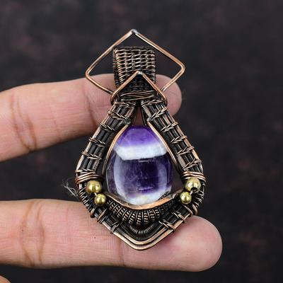 Chevron-Amethyst-Anhänger Kupferdraht-umwickelter Anhänger Edelsteinanhänger Ethnisch Schmuck Handgefertigter Anhänger Geschenk für Sie Schöner Kupferschmuck