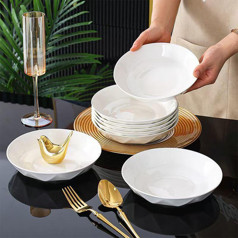 Princess Yu Yu Series Diamond Bone China Dinnerware Set