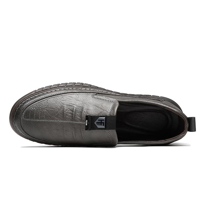 Leather Men Casual Shoes Slip On Fashion Luxury Brand New Mens Loafers Moccasins Breathable Black Driving Shoes for Men