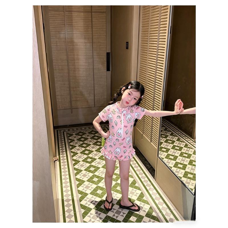 Girls' Swimwear Fresh and Fashionable Printed One-Piece Swimsuit for Little Girls—Perfect for Beach Vacations