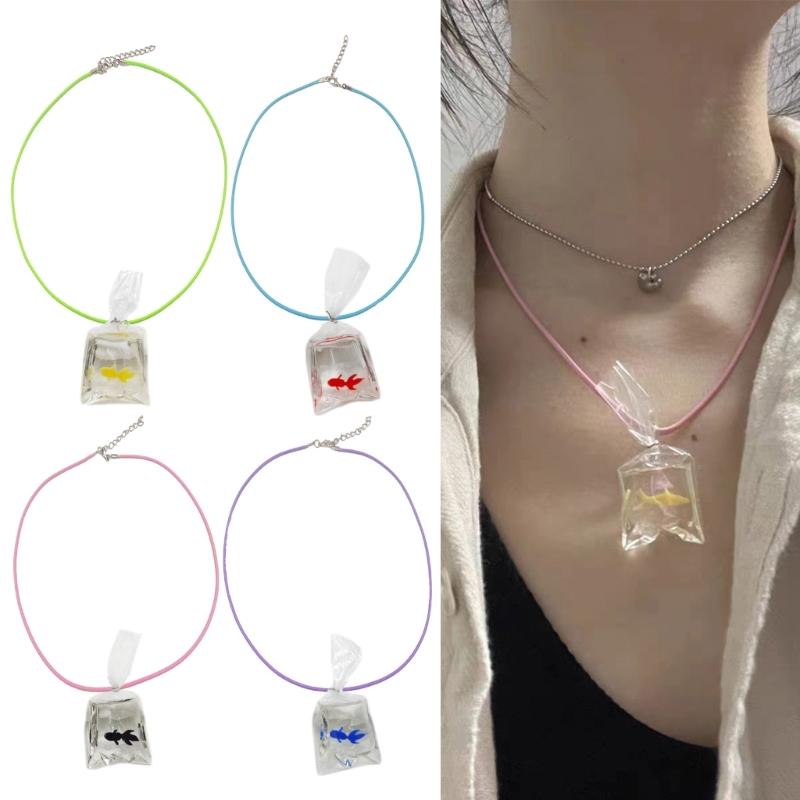 Collier Créatif Poisson Rouge Carpe Poisson Sac d'Eau Transparent Pendentif Poisson Colliers Chaîne de Clavicule Porte-Bonheur Japonais Collier