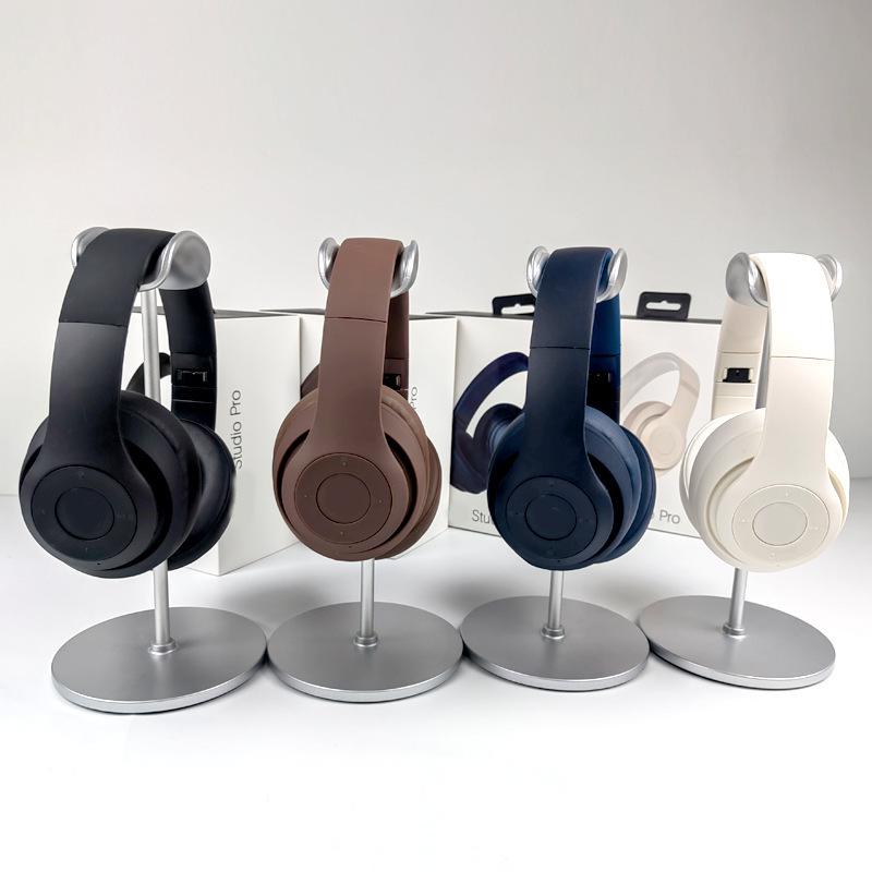 Wireless Over-Ear Bluetooth Headphones for Studio Recording Engineers