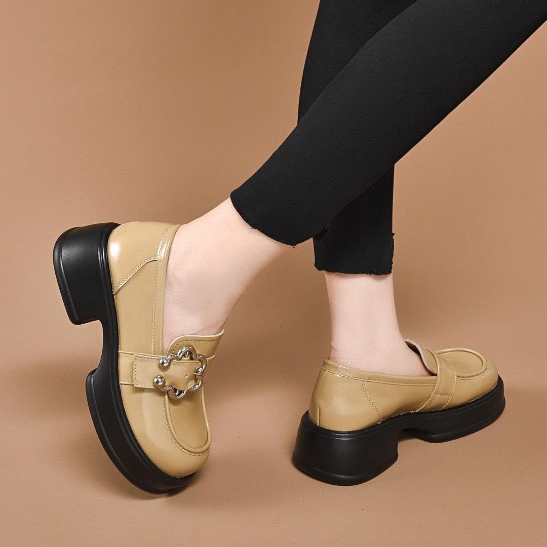 

Туфли на платформе с круглым носком, осенние новинки в студенческом стиле, каблук-маффин, толстый каблук, лакированная коровья кожа, металлическая пряжка, одинарные туфли 39 абрикосовый