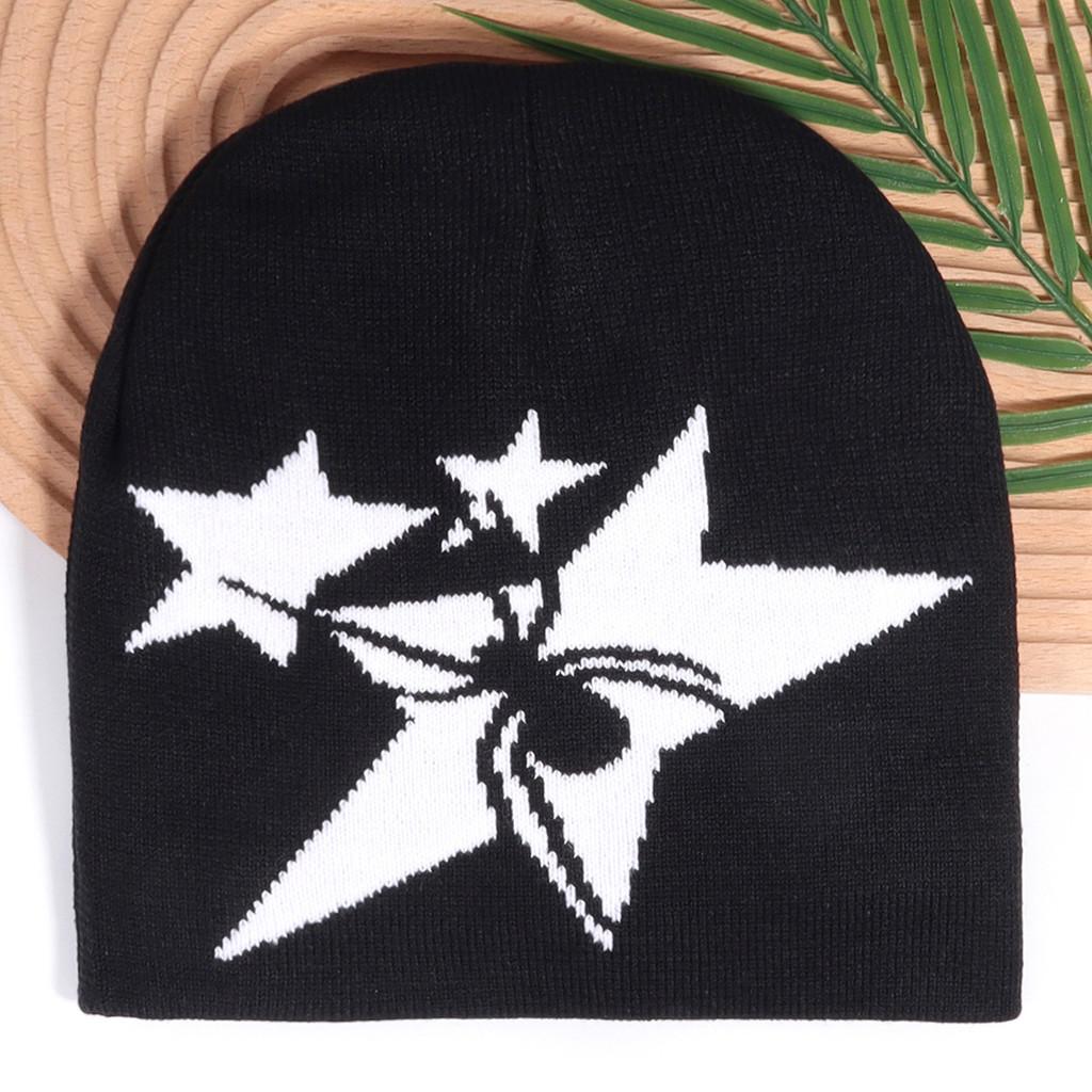 Spider Design Beanie With Nonadjustable Fit For Outdoor Street Fashion In Winter 2024
