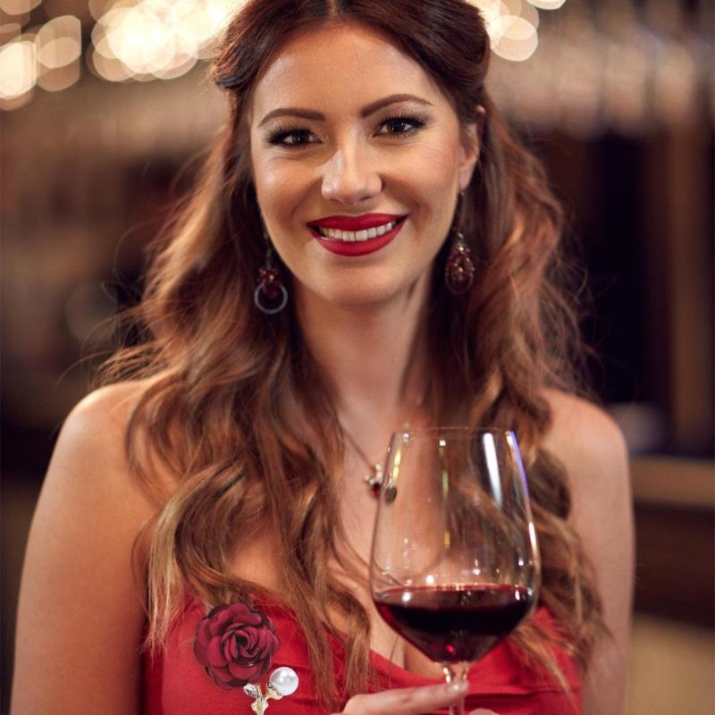 Women 3D Floral Brooch Lapel Pin Ladies Shawl Brooch Pin Clothing Jewelry Accessory for Wedding and Event Outfit