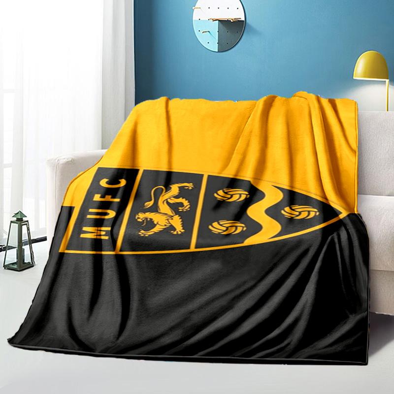 Football Crest Printed Throws Blanket Soft Flannel Blankets for Couch Bed Gifts for Men Women Picnic blanket Christmas gifts