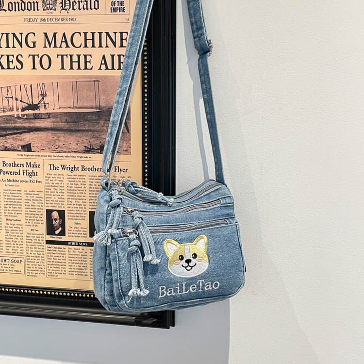 

Vintage washed denim crossbody bag shoulder bag світло-синій колір