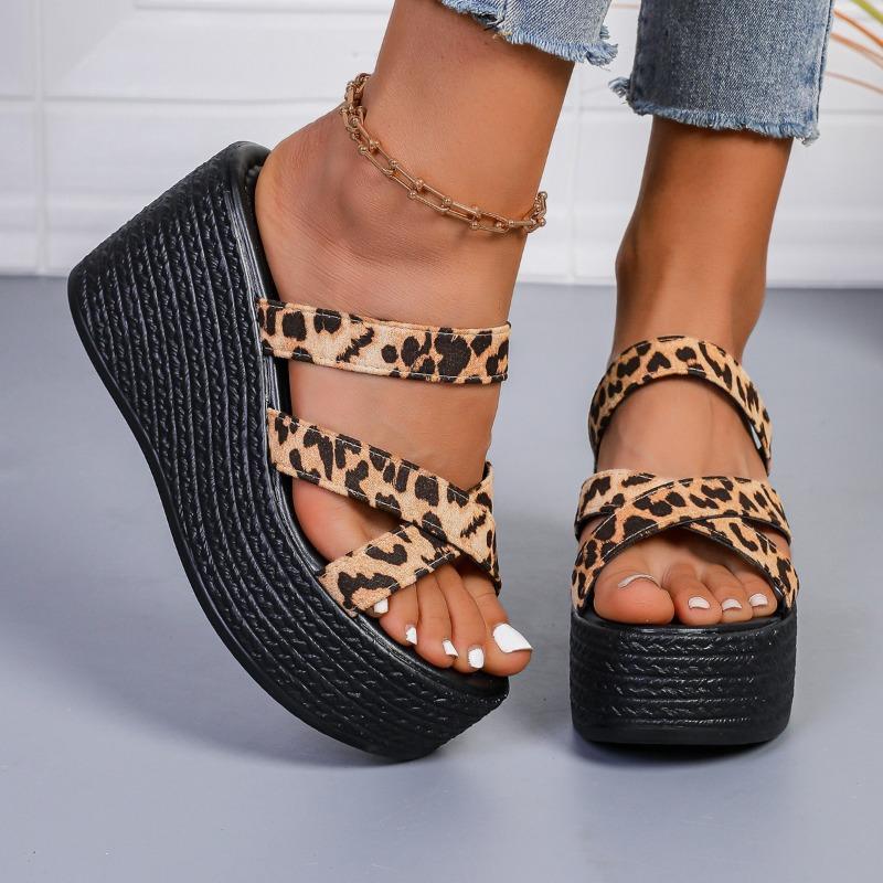 Women’s Platform Leopard Print Slide Sandals Comfortable Summer Shoes