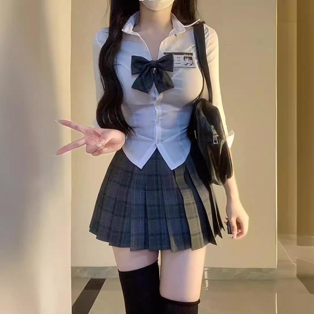 Women's Slim Fit Long Sleeve Shirt Japanese JK College Style Button-Down Blouse Preppy Casual Top