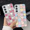 Handyhülle mit Glitzer-Feder-Print und Farbe „Love Hearts“ für Samsung S25 Ultra S24 FE S23 A16 A36 A55 A56 A35 A15, schlanke, stoßfeste PC-Rückseite mit Glitzer