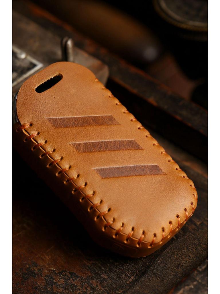 Handmade Leather Key Bag for Kia K5/Zhipao 19 K3 - Personalized Crazy Horse Style