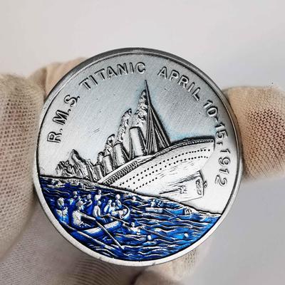 W 1912 roku w Wielkiej Brytanii Titanic, statek nikiel, medal miłości, Statek Marzeń zatonął, niebieska moneta pamiątkowa, kolekcjonerski