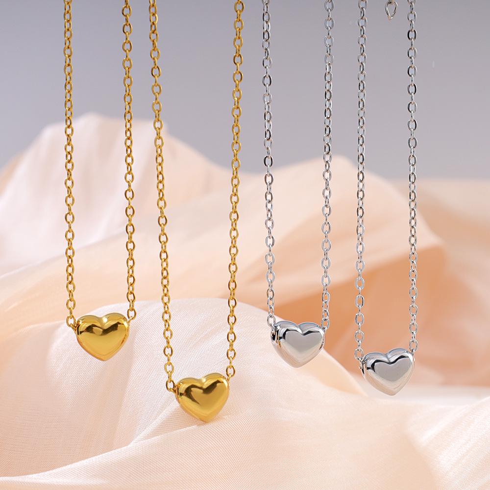 Heart-Shaped Korean Necklace: Elegant, Sweet, Colorfast, Versatile, Washable, Beloved Collarbone Chain