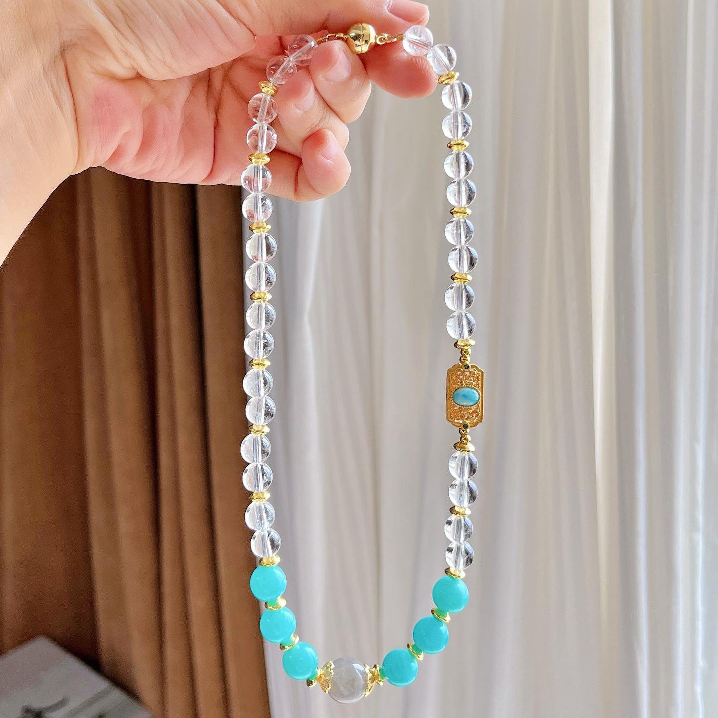 High Quality Haute Couture Natural White Crystal Tianhe Stone Design Sense Necklace Collarbone Chain