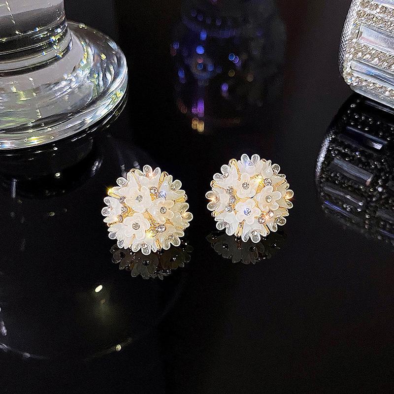 S925 Silver Flower Stud Earrings - Luxury Niche Design, Cold Style, Versatile, High-End for Women