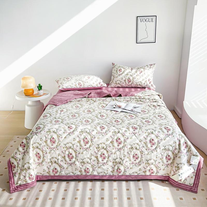 Flowers Style Summer Quilted Quilt 100% Cotton Fluffy Air Condition Thin Quilt Soft Comfortable Thin Blanket Machine Washable