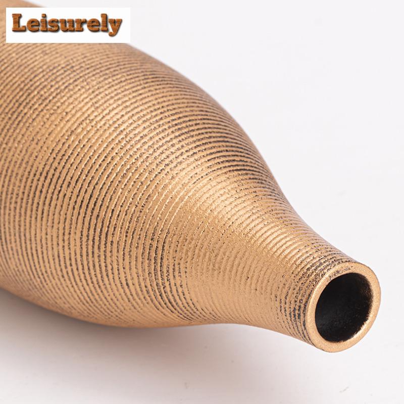 Threaded Needle Mouth  Ceramic Vase For Flowers, Decorative Floral Arrangement Display Flower Insert Creative Little Flower Vase