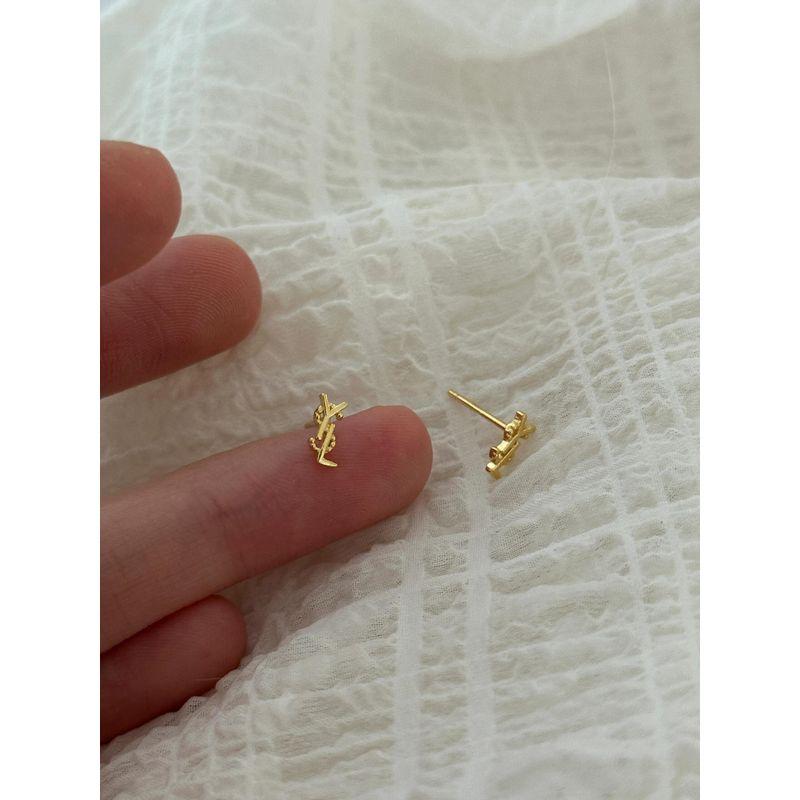 

Alphabet Letter Earrings Female Niche Design Classy Ear-Caring Sleep No Need to Take off Mini Pure Needle Ear Bone Stud Pair of gold letters