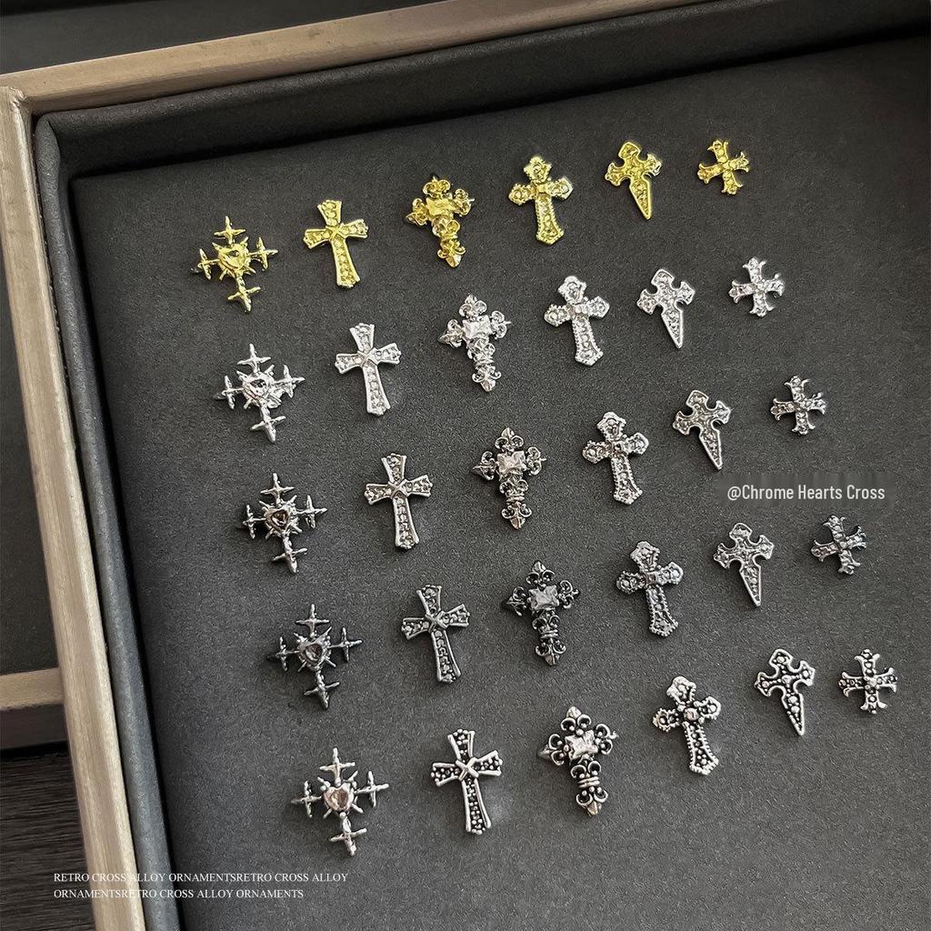 Retro Cross Heart Grid Nail Art Accessories - Gold & Silver Decorations Box