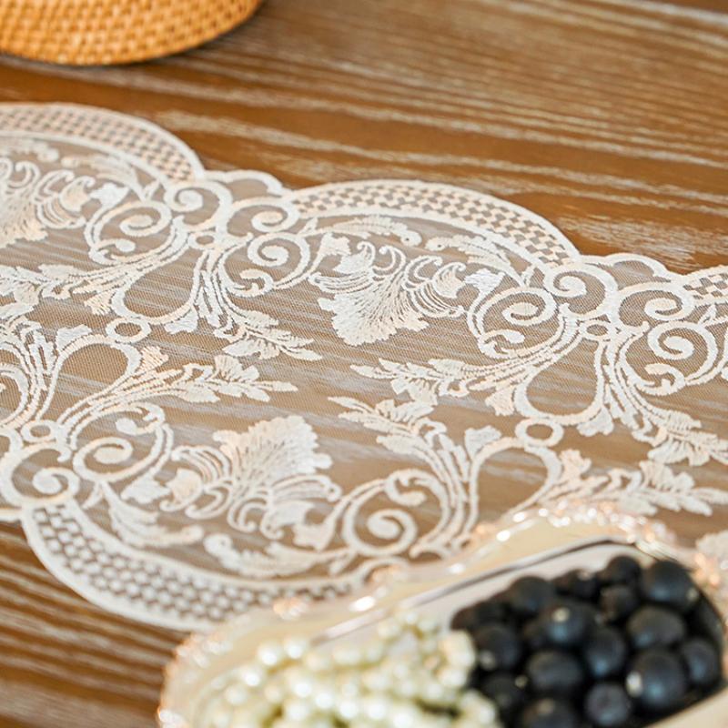 Nová krajková vlajka na stůl prachotěsná výšivka Špičkové ubrusy na čajový stolek TV skříňka dlouhá vlajka na stůl Bílá Minimalistická moderní vlajka na stůl