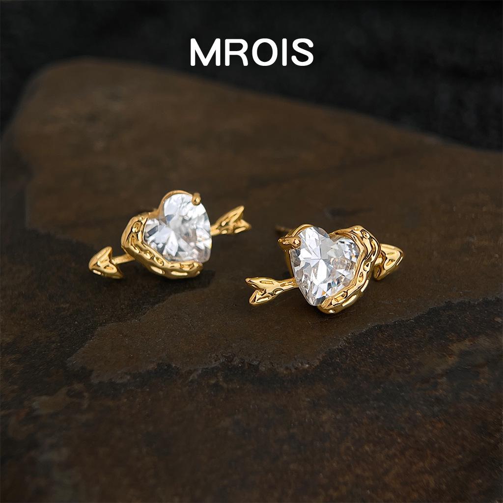 

Сердце Купидона Серьги-пусеты Сердце из 18-каратного золота с цирконом - Нишевая легкая роскошь