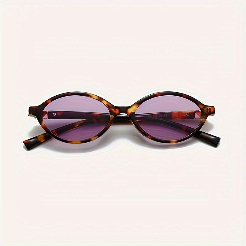 Vintage Narrow Frame Artistic Retro Fashion Glasses Unisex Oval Shape Decorative Stylish Eyewear Accessory