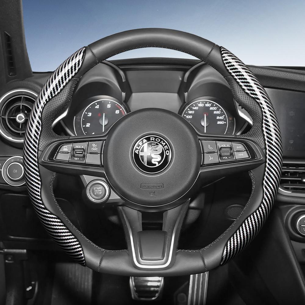 LUBTW1 Suitable for Alfa Romeo Carbon Fiber Texture Steering Wheel Cover with Segmented Quick-Release Design, Durable, for Models Such as Junior,