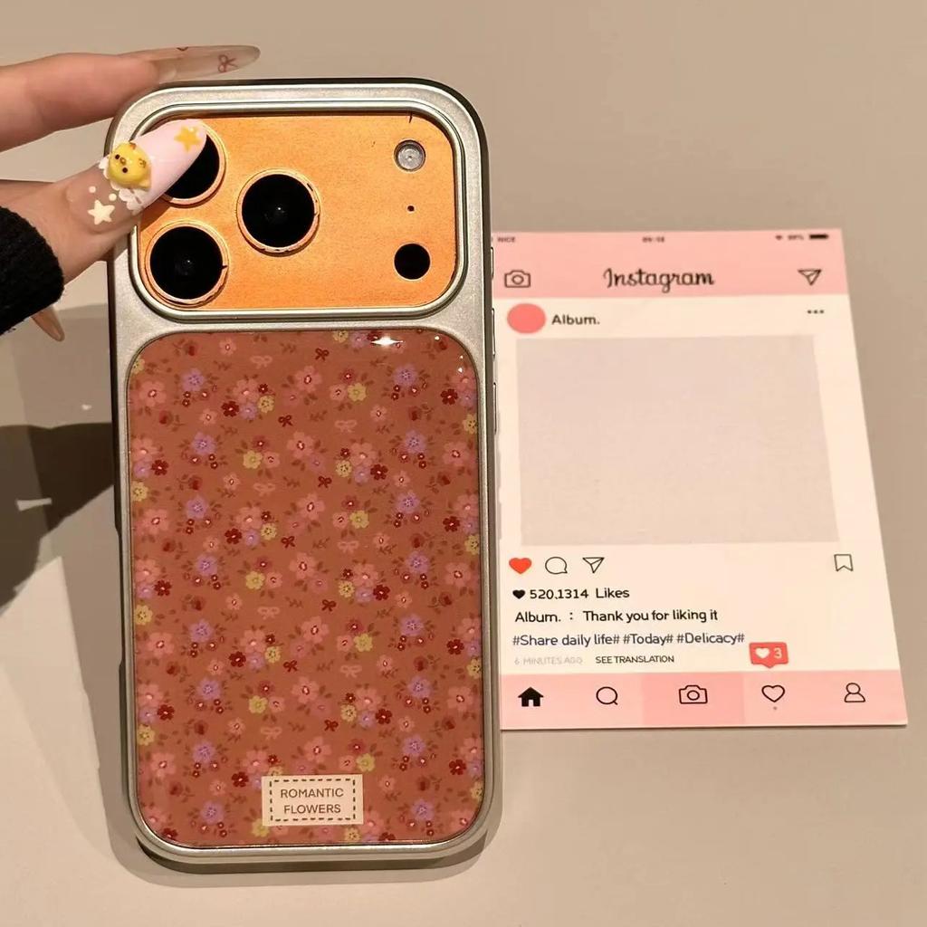 Retro style brown bottom small floral application Apple 16/17pro mobile phone case IP15 Epoxy water condensation 14 niche 13 sets