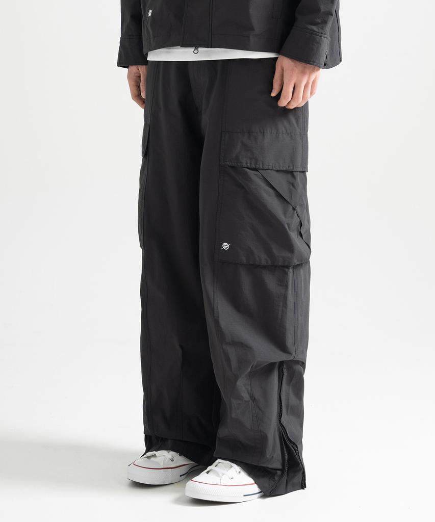 Kallapataleu Nylon Rib Wide Pocket Pants - Black