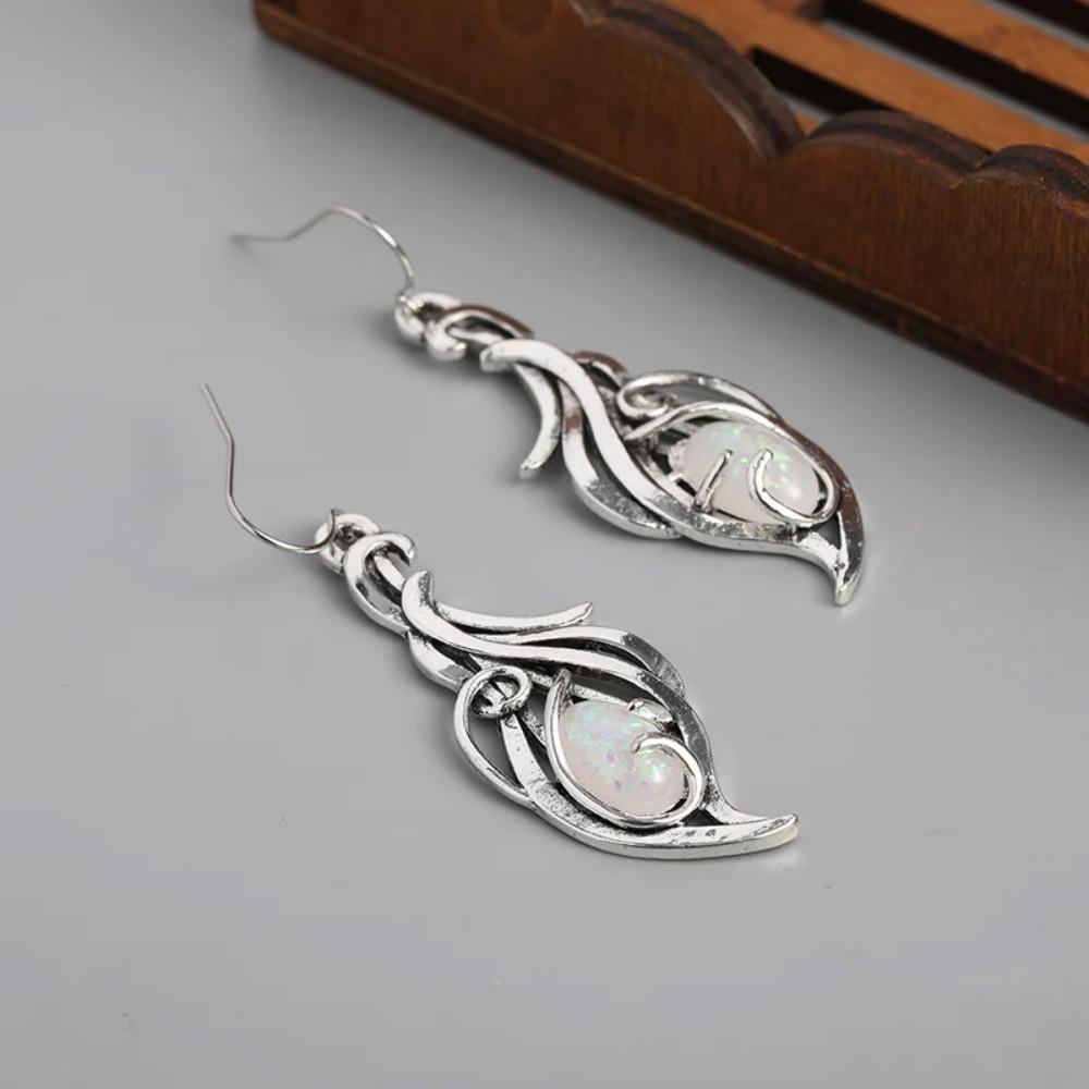 New Retro Earrings for Women Moonstone Bohemian Style Punk Style Suitable for Party and Festivals Gifts Accessories