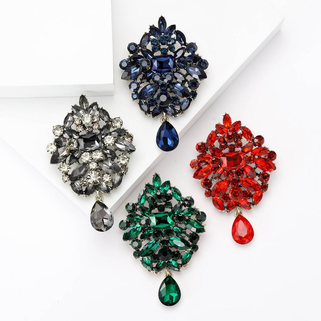 Fashion Crystal Glass Pendant Brooch Elegant Suit Accessories Brooch