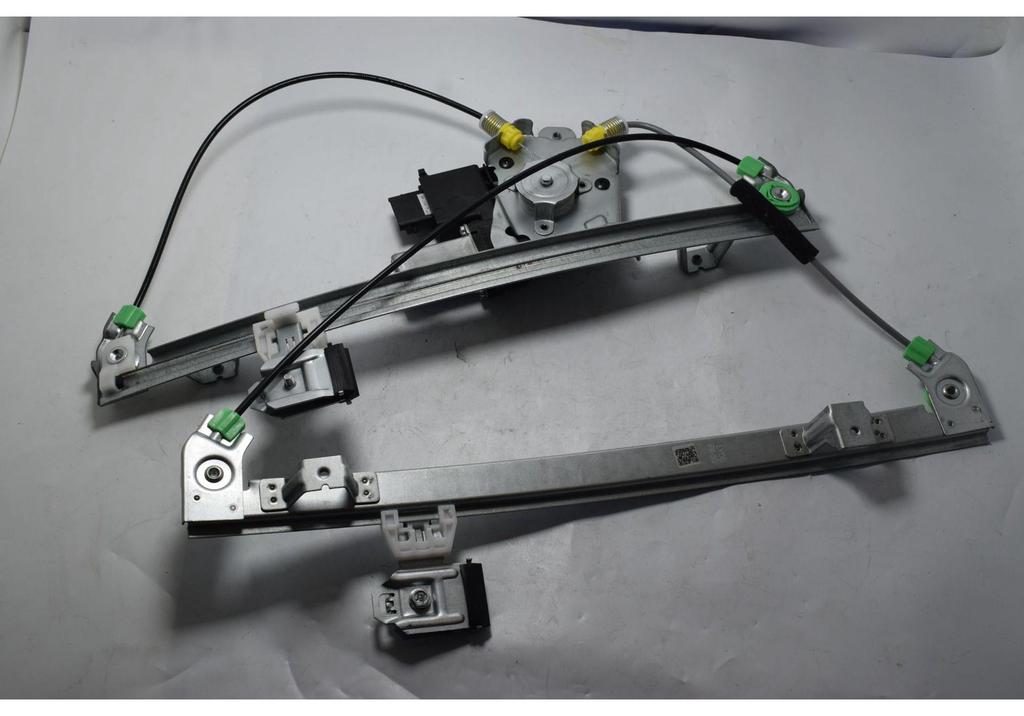 Car Window Regulator 82402-H1000 for Traka (2003-2008)