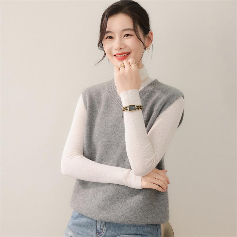 2025 A/W Women's V-Neck Cashmere Shawl Vest - Sleeveless Knit Outerwear for Layering
