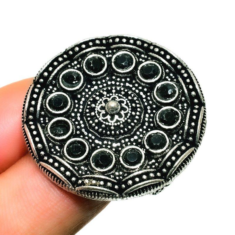 

Ювелирное кольцо ручной работы с черной шпинелью 925 пробы, посеребренное, размер 8